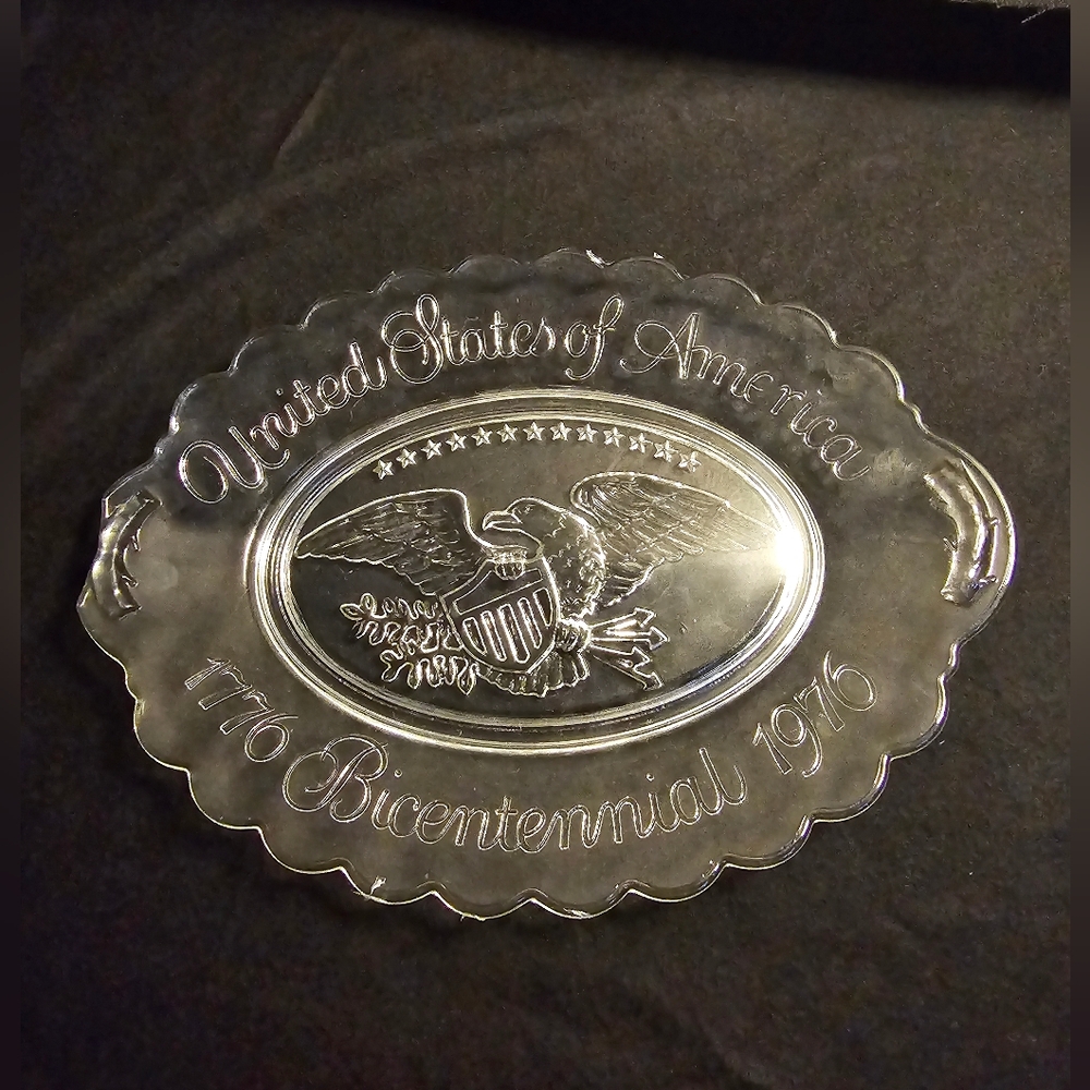 Vintage Avon Bicentennial clear glass plate